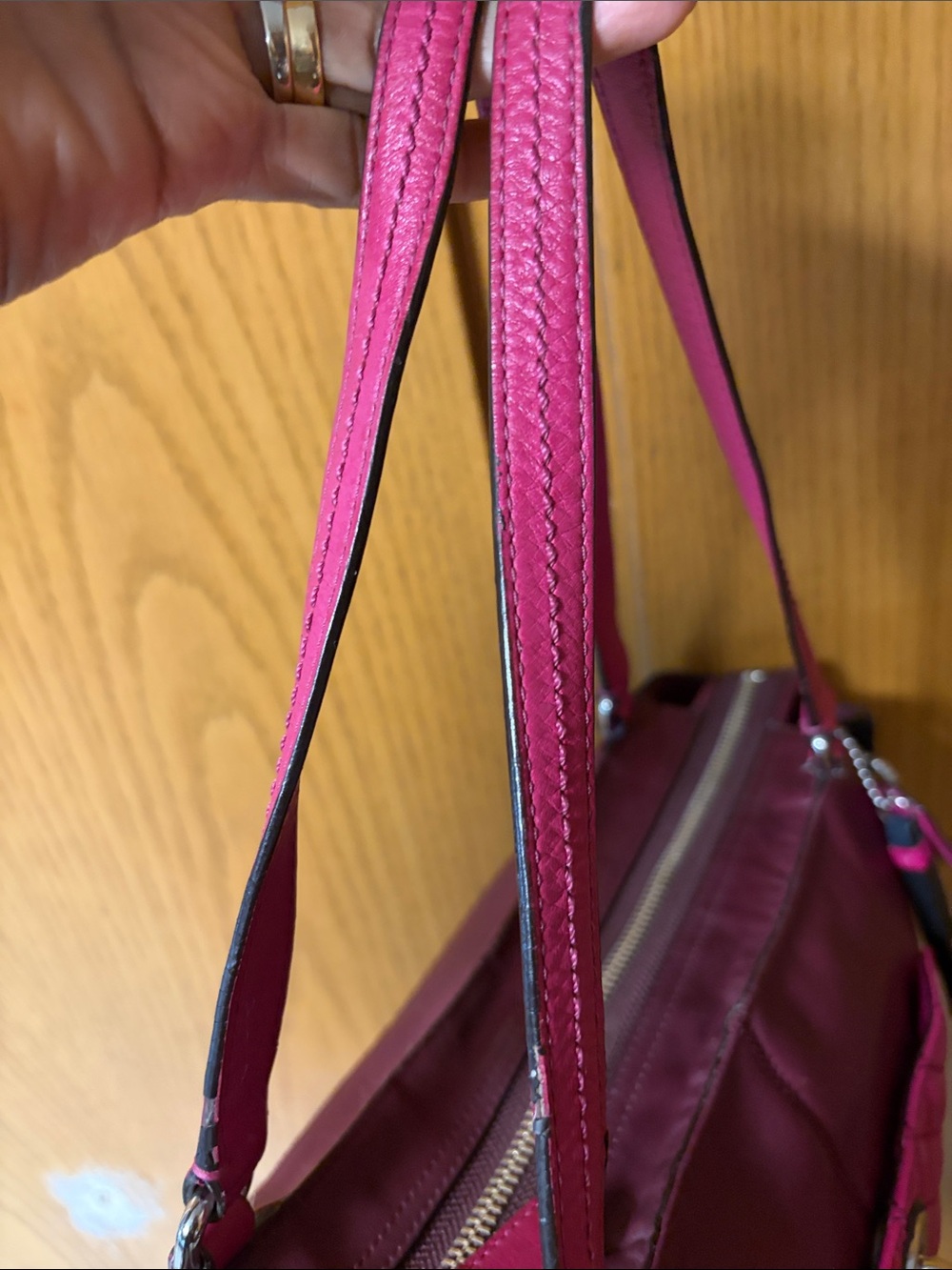 Coach Two-Tone Pink and Black Quilted Leather Shoulder Bag GUC approx.11”x9”x4” - Picture 8 of 9